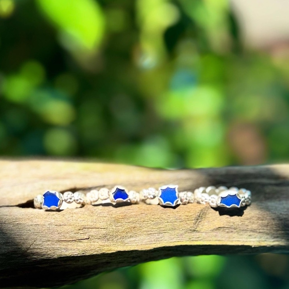 Cobalt blue sea glass beaded floral sterling & fine silver thick band - Picture 3 of 4